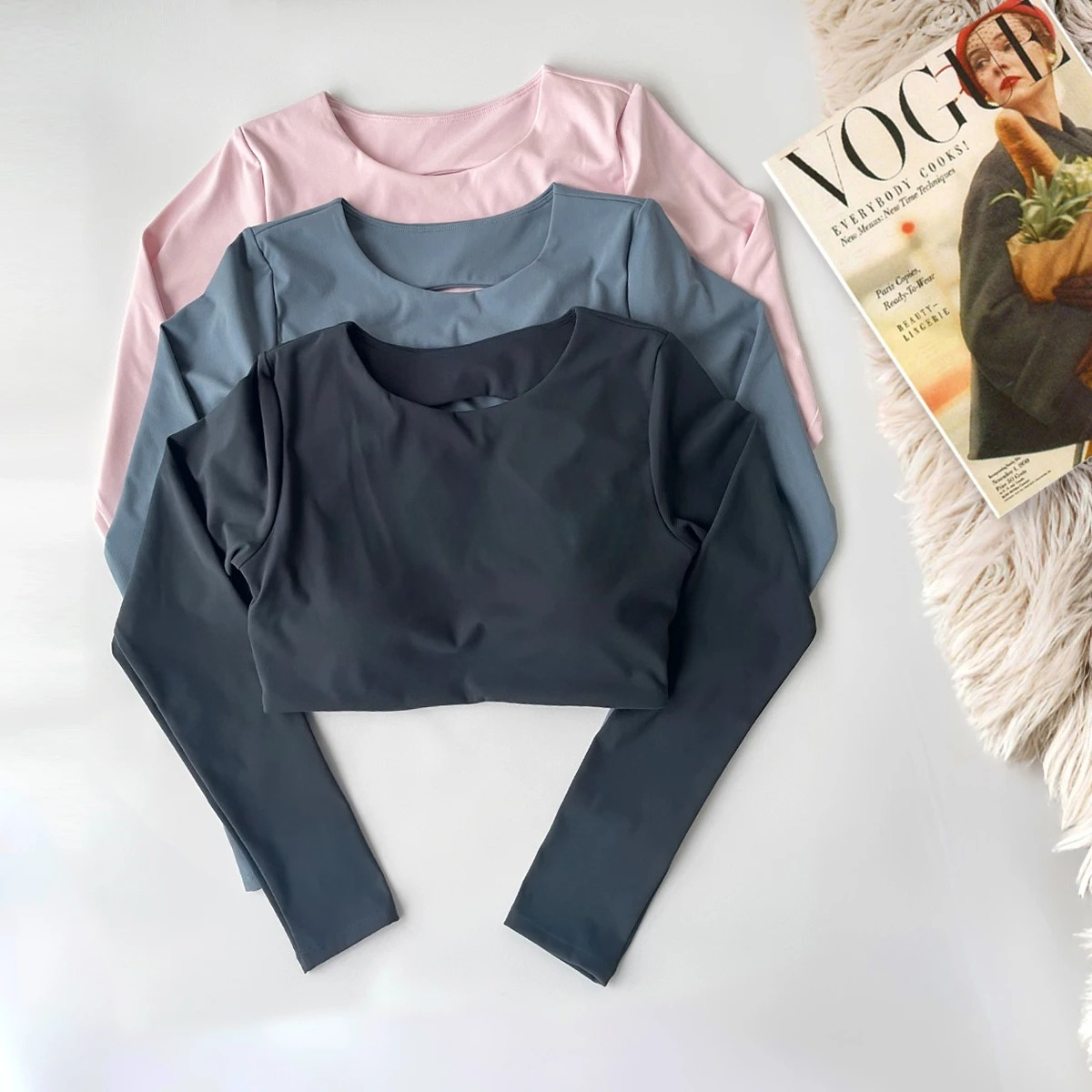 Women's long-sleeved yoga top  - огляд і ціна Fitness & Nutrition Lab
